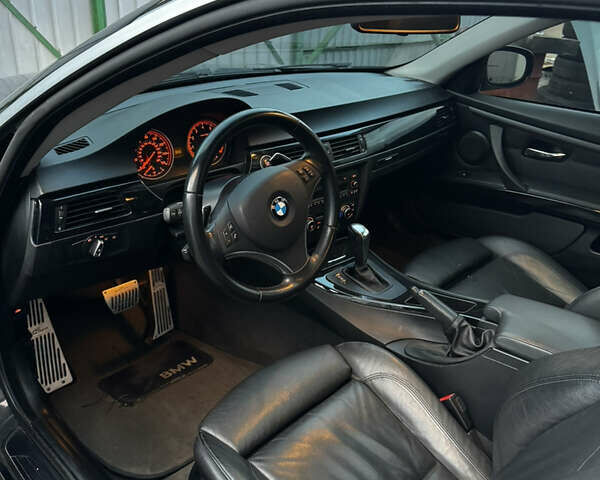 Черный БМВ 3 Серия, объемом двигателя 3 л и пробегом 215 тыс. км за 7800 $, фото 11 на Automoto.ua
