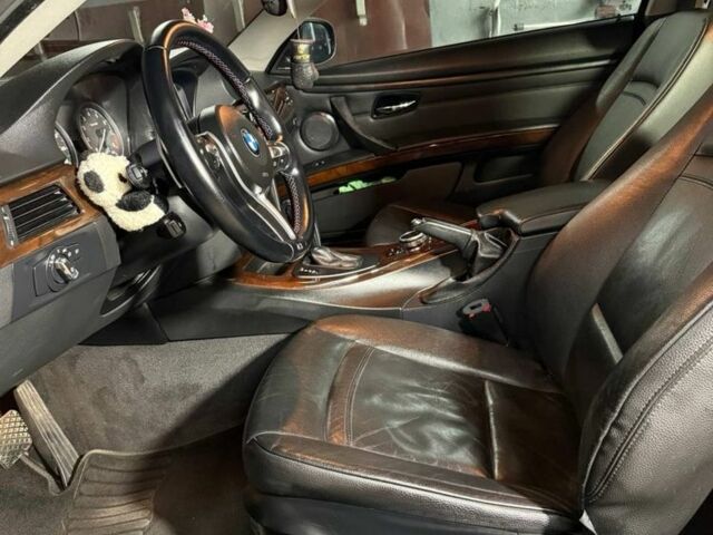 БМВ 3 Серия 2011 в Ровно на Automoto.ua Черный БМВ 3 Серия, объемом двигателя 3 л и пробегом 204 тыс. км за 9450 $, фото 3 на Automoto.ua