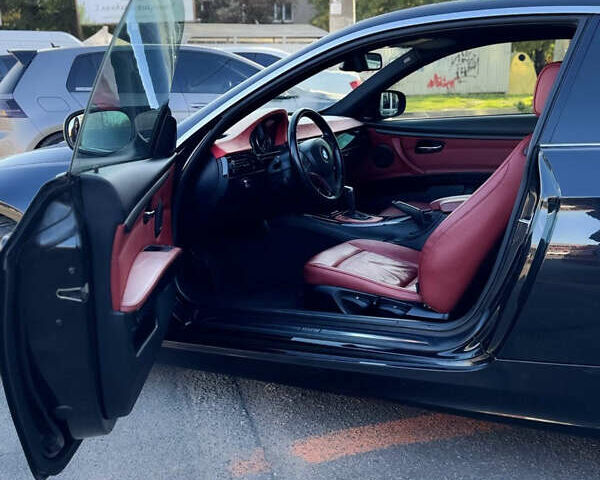 Чорний БМВ 3 Серія, об'ємом двигуна 2 л та пробігом 126 тис. км за 12570 $, фото 10 на Automoto.ua