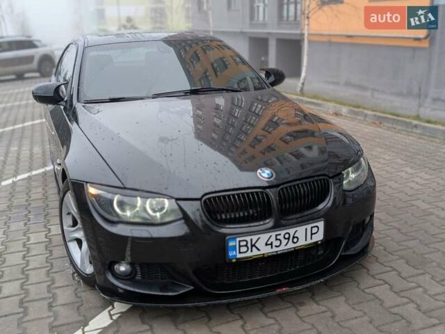 Черный БМВ 3 Серия, объемом двигателя 3 л и пробегом 204 тыс. км за 10000 $, фото 1 на Automoto.ua