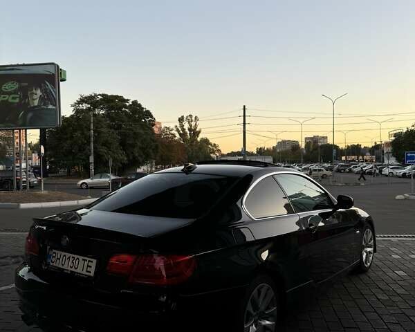 Черный БМВ 3 Серия, объемом двигателя 3 л и пробегом 185 тыс. км за 11500 $, фото 4 на Automoto.ua