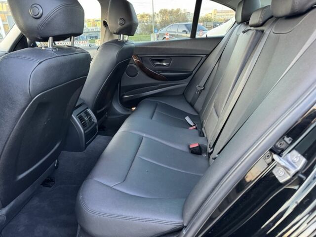 Чорний БМВ 3 Серія, об'ємом двигуна 2 л та пробігом 225 тис. км за 12300 $, фото 17 на Automoto.ua