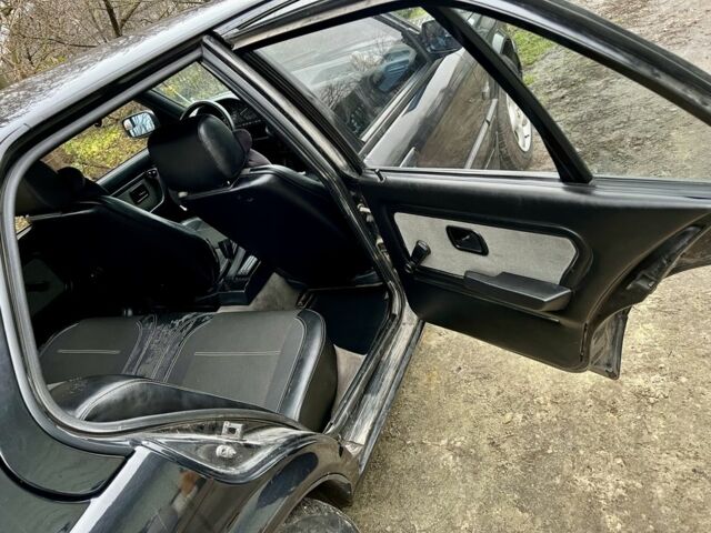 Чорний БМВ 3 Серія, об'ємом двигуна 1.8 л та пробігом 159 тис. км за 1799 $, фото 7 на Automoto.ua