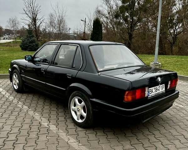 Черный БМВ 3 Серия, объемом двигателя 1.8 л и пробегом 159 тыс. км за 1799 $, фото 7 на Automoto.ua