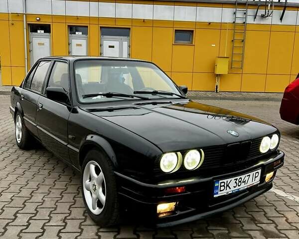 Черный БМВ 3 Серия, объемом двигателя 1.8 л и пробегом 159 тыс. км за 1799 $, фото 3 на Automoto.ua