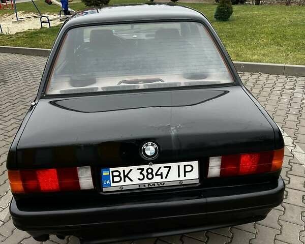 Черный БМВ 3 Серия, объемом двигателя 1.8 л и пробегом 159 тыс. км за 1799 $, фото 6 на Automoto.ua