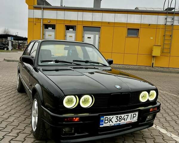 Черный БМВ 3 Серия, объемом двигателя 1.8 л и пробегом 159 тыс. км за 1799 $, фото 2 на Automoto.ua