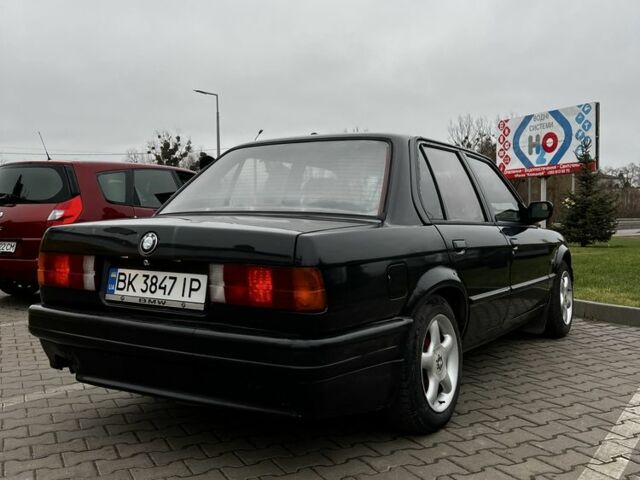 Чорний БМВ 3 Серія, об'ємом двигуна 1.8 л та пробігом 159 тис. км за 1799 $, фото 4 на Automoto.ua