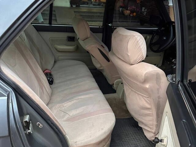 Черный БМВ 3 Серия, объемом двигателя 2 л и пробегом 240 тыс. км за 1400 $, фото 11 на Automoto.ua