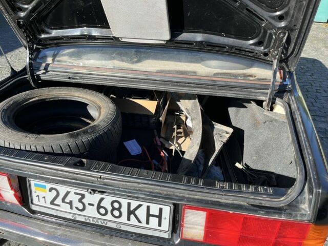 Чорний БМВ 3 Серія, об'ємом двигуна 1.8 л та пробігом 250 тис. км за 1449 $, фото 12 на Automoto.ua