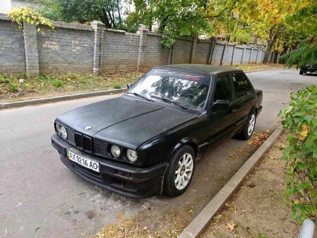 Чорний БМВ 3 Серія, об'ємом двигуна 1.8 л та пробігом 286 тис. км за 951 $, фото 3 на Automoto.ua