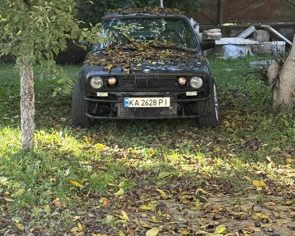 Черный БМВ 3 Серия, объемом двигателя 3.5 л и пробегом 300 тыс. км за 2900 $, фото 8 на Automoto.ua