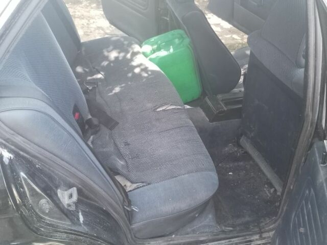 Чорний БМВ 3 Серія, об'ємом двигуна 0 л та пробігом 368 тис. км за 1065 $, фото 2 на Automoto.ua