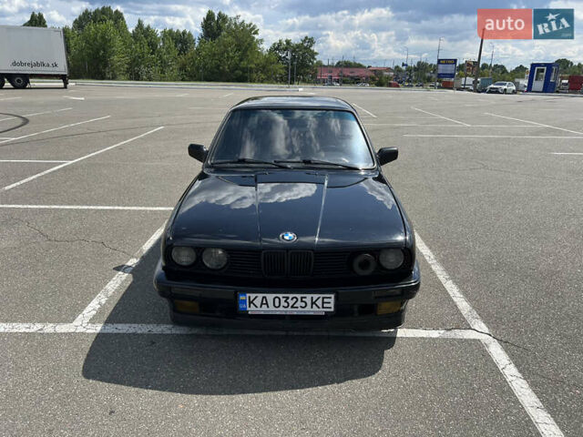 Черный БМВ 3 Серия, объемом двигателя 2.5 л и пробегом 300 тыс. км за 2500 $, фото 3 на Automoto.ua