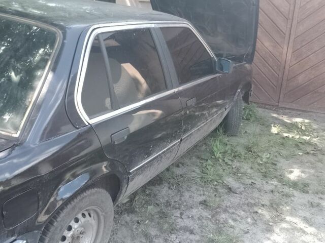 Чорний БМВ 3 Серія, об'ємом двигуна 0 л та пробігом 368 тис. км за 1065 $, фото 5 на Automoto.ua