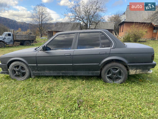 Черный БМВ 3 Серия, объемом двигателя 1.8 л и пробегом 400 тыс. км за 1900 $, фото 5 на Automoto.ua