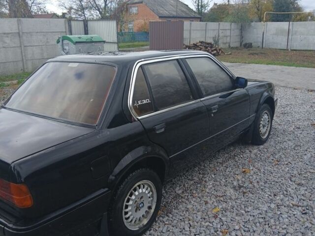 Черный БМВ 3 Серия, объемом двигателя 1.8 л и пробегом 546 тыс. км за 1200 $, фото 3 на Automoto.ua