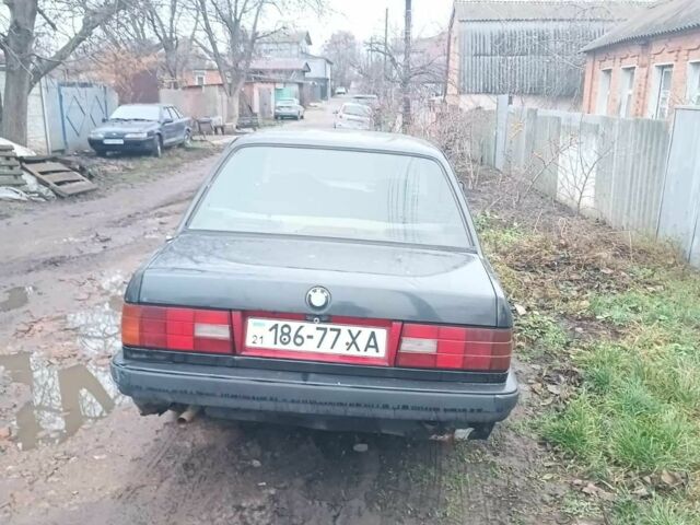 Черный БМВ 3 Серия, объемом двигателя 1 л и пробегом 200 тыс. км за 1200 $, фото 1 на Automoto.ua