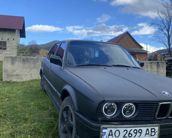 Черный БМВ 3 Серия, объемом двигателя 1.8 л и пробегом 400 тыс. км за 1900 $, фото 1 на Automoto.ua