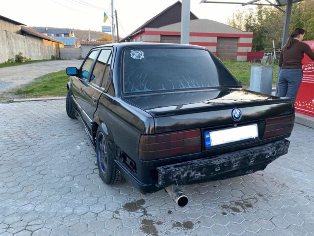 Черный БМВ 3 Серия, объемом двигателя 1.6 л и пробегом 230 тыс. км за 1300 $, фото 2 на Automoto.ua