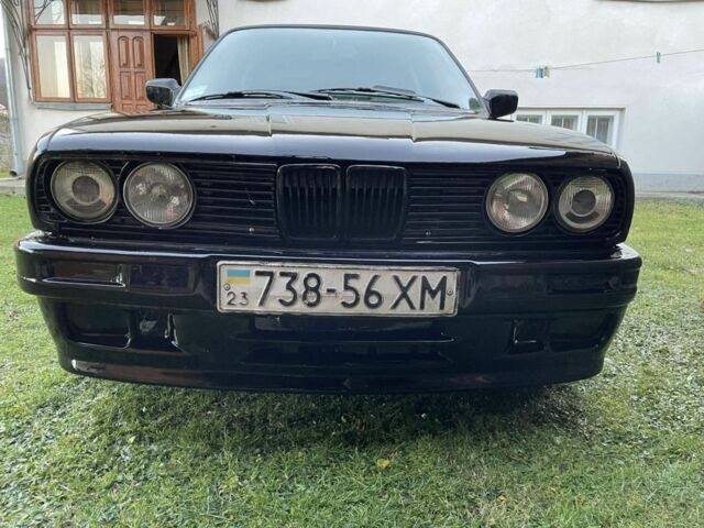 Чорний БМВ 3 Серія, об'ємом двигуна 0 л та пробігом 111 тис. км за 2200 $, фото 3 на Automoto.ua
