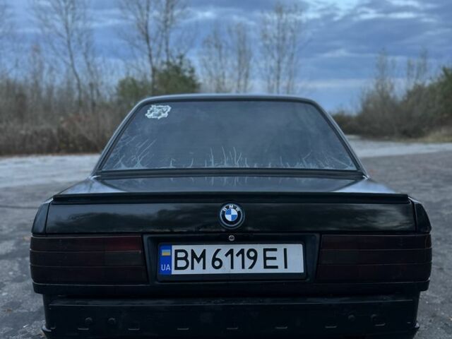 Черный БМВ 3 Серия, объемом двигателя 1.6 л и пробегом 300 тыс. км за 1500 $, фото 4 на Automoto.ua