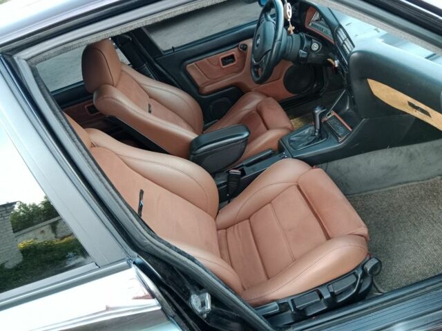 Чорний БМВ 3 Серія, об'ємом двигуна 2 л та пробігом 222 тис. км за 8500 $, фото 9 на Automoto.ua