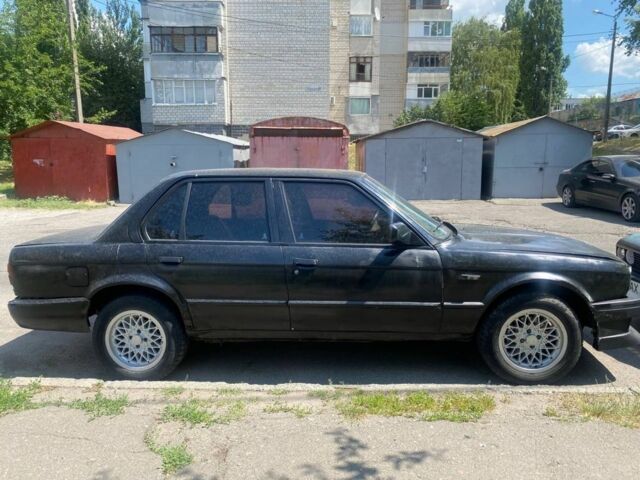 Черный БМВ 3 Серия, объемом двигателя 1.8 л и пробегом 3 тыс. км за 1015 $, фото 1 на Automoto.ua