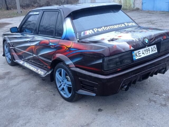 Чорний БМВ 3 Серія, об'ємом двигуна 2 л та пробігом 222 тис. км за 8500 $, фото 6 на Automoto.ua