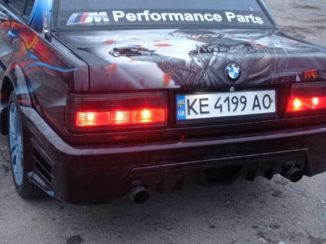 Чорний БМВ 3 Серія, об'ємом двигуна 2 л та пробігом 222 тис. км за 8500 $, фото 8 на Automoto.ua