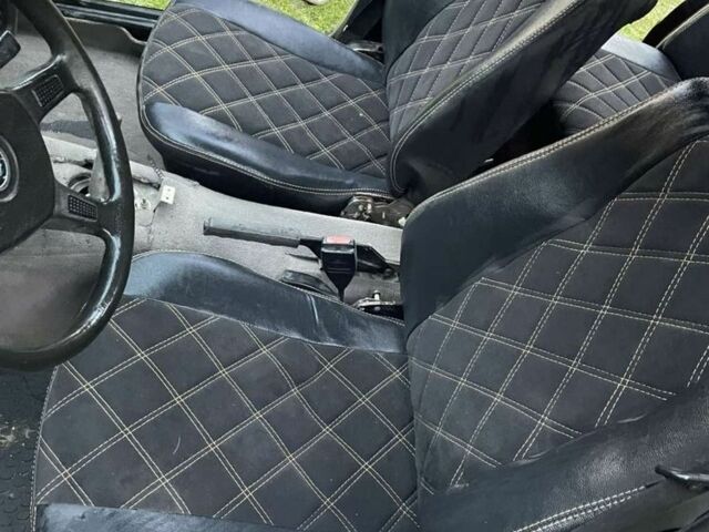 Чорний БМВ 3 Серія, об'ємом двигуна 0 л та пробігом 111 тис. км за 2200 $, фото 5 на Automoto.ua