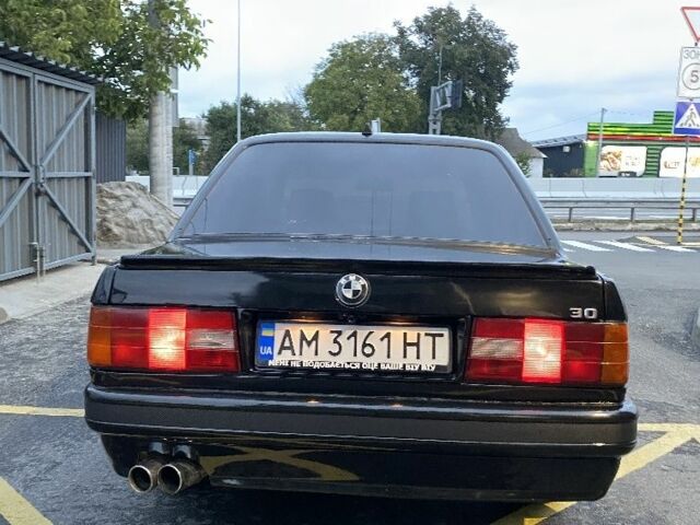 Черный БМВ 3 Серия, объемом двигателя 1.8 л и пробегом 1 тыс. км за 2400 $, фото 3 на Automoto.ua