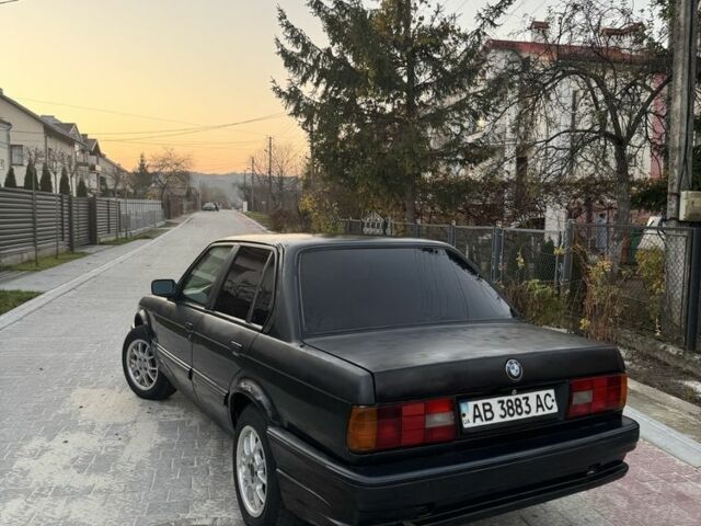 Черный БМВ 3 Серия, объемом двигателя 1.6 л и пробегом 300 тыс. км за 1300 $, фото 2 на Automoto.ua