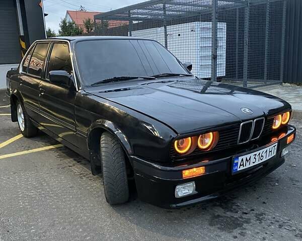 Чорний БМВ 3 Серія, об'ємом двигуна 1.8 л та пробігом 1 тис. км за 2500 $, фото 1 на Automoto.ua