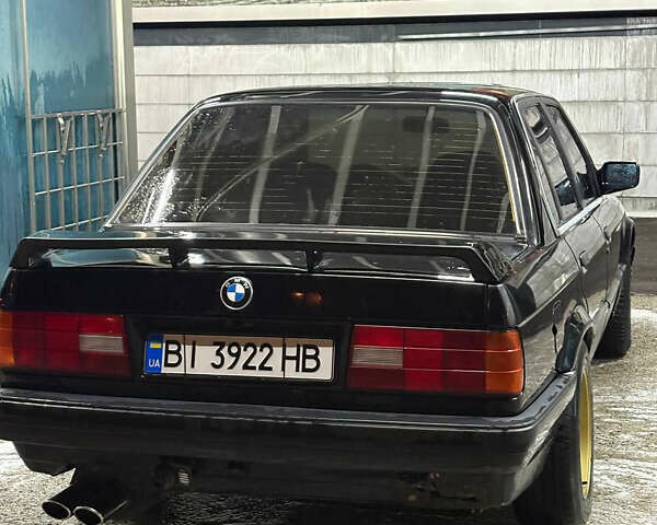 Черный БМВ 3 Серия, объемом двигателя 2.5 л и пробегом 120 тыс. км за 1600 $, фото 2 на Automoto.ua