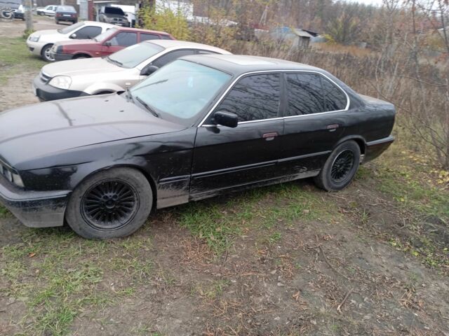 Черный БМВ 3 Серия, объемом двигателя 2.5 л и пробегом 2 тыс. км за 2650 $, фото 1 на Automoto.ua