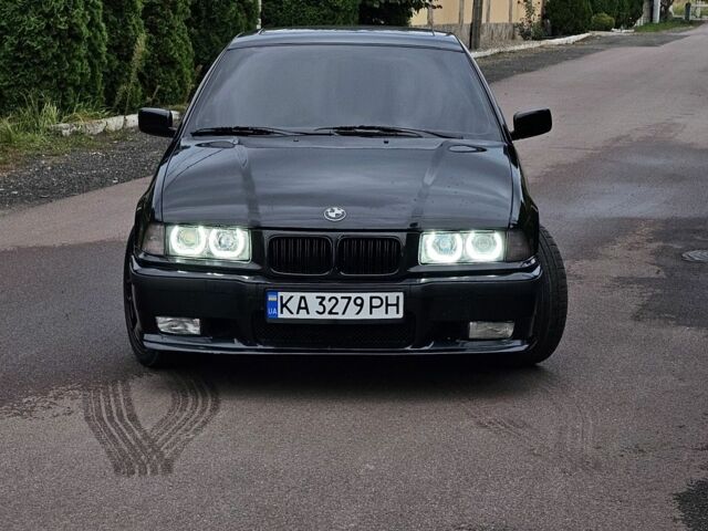 Чорний БМВ 3 Серія, об'ємом двигуна 2.5 л та пробігом 180 тис. км за 4100 $, фото 8 на Automoto.ua