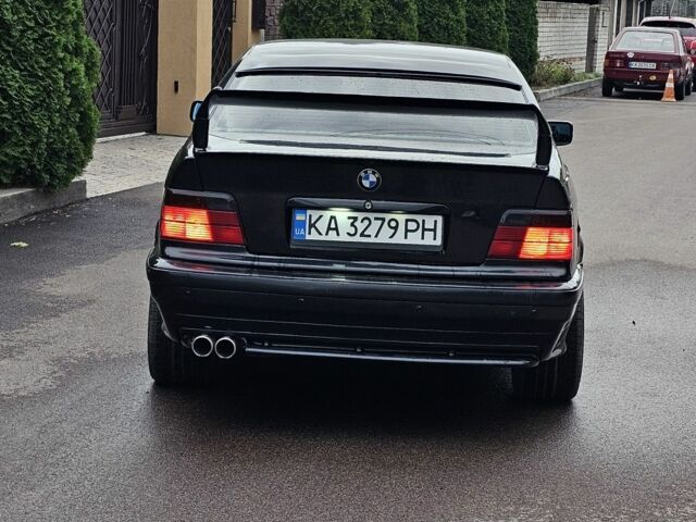 Чорний БМВ 3 Серія, об'ємом двигуна 2.5 л та пробігом 180 тис. км за 4100 $, фото 9 на Automoto.ua