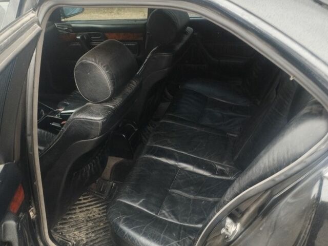 Черный БМВ 3 Серия, объемом двигателя 2 л и пробегом 640 тыс. км за 2500 $, фото 5 на Automoto.ua