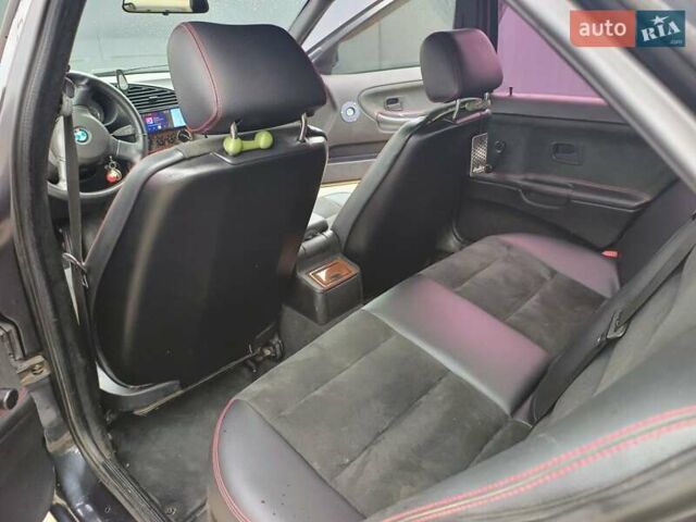 Черный БМВ 3 Серия, объемом двигателя 1.8 л и пробегом 390 тыс. км за 2700 $, фото 1 на Automoto.ua