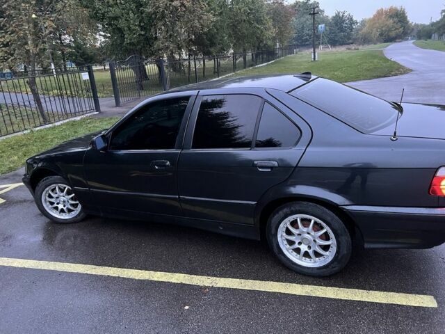 Чорний БМВ 3 Серія, об'ємом двигуна 1.8 л та пробігом 3 тис. км за 2000 $, фото 2 на Automoto.ua