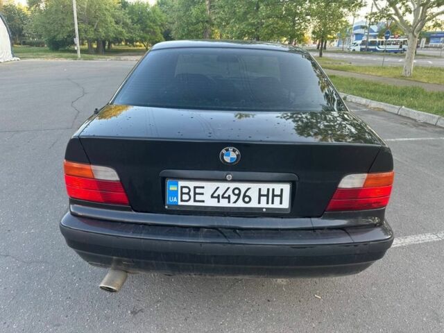 Чорний БМВ 3 Серія, об'ємом двигуна 1.6 л та пробігом 288 тис. км за 2750 $, фото 7 на Automoto.ua