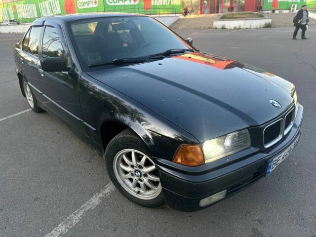 Чорний БМВ 3 Серія, об'ємом двигуна 1.6 л та пробігом 288 тис. км за 2750 $, фото 1 на Automoto.ua