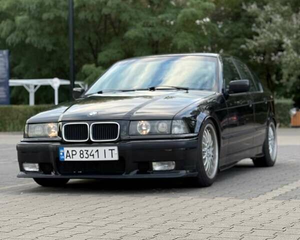 Черный БМВ 3 Серия, объемом двигателя 2.5 л и пробегом 320 тыс. км за 4300 $, фото 3 на Automoto.ua
