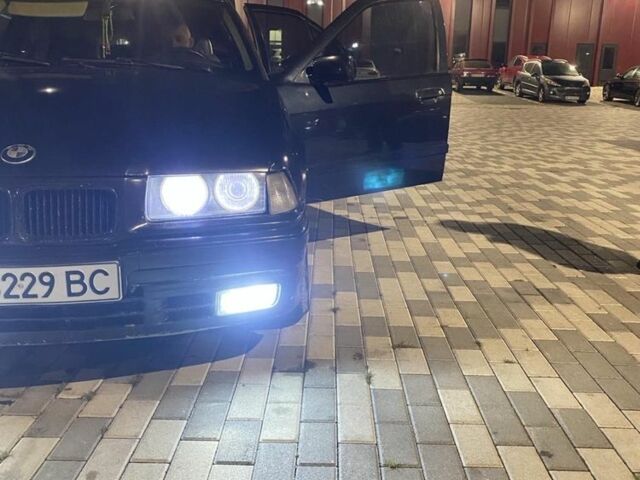 Чорний БМВ 3 Серія, об'ємом двигуна 1.8 л та пробігом 215 тис. км за 1900 $, фото 5 на Automoto.ua