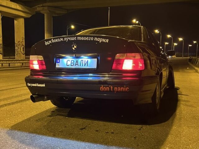 Черный БМВ 3 Серия, объемом двигателя 2 л и пробегом 250 тыс. км за 3500 $, фото 6 на Automoto.ua