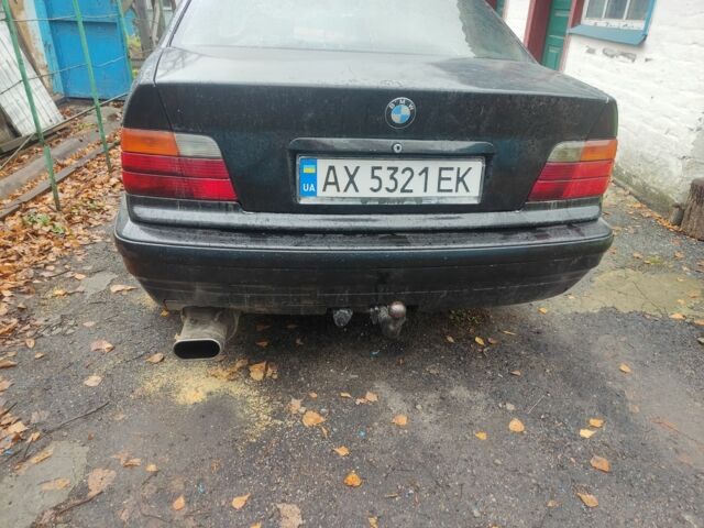 Черный БМВ 3 Серия, объемом двигателя 2.5 л и пробегом 360 тыс. км за 1650 $, фото 10 на Automoto.ua