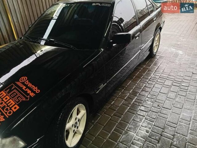 Черный БМВ 3 Серия, объемом двигателя 2.5 л и пробегом 400 тыс. км за 3906 $, фото 7 на Automoto.ua