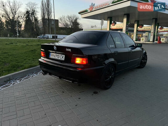 Чорний БМВ 3 Серія, об'ємом двигуна 2.49 л та пробігом 452 тис. км за 3800 $, фото 4 на Automoto.ua