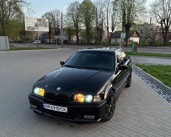 Чорний БМВ 3 Серія, об'ємом двигуна 2.49 л та пробігом 452 тис. км за 3800 $, фото 1 на Automoto.ua